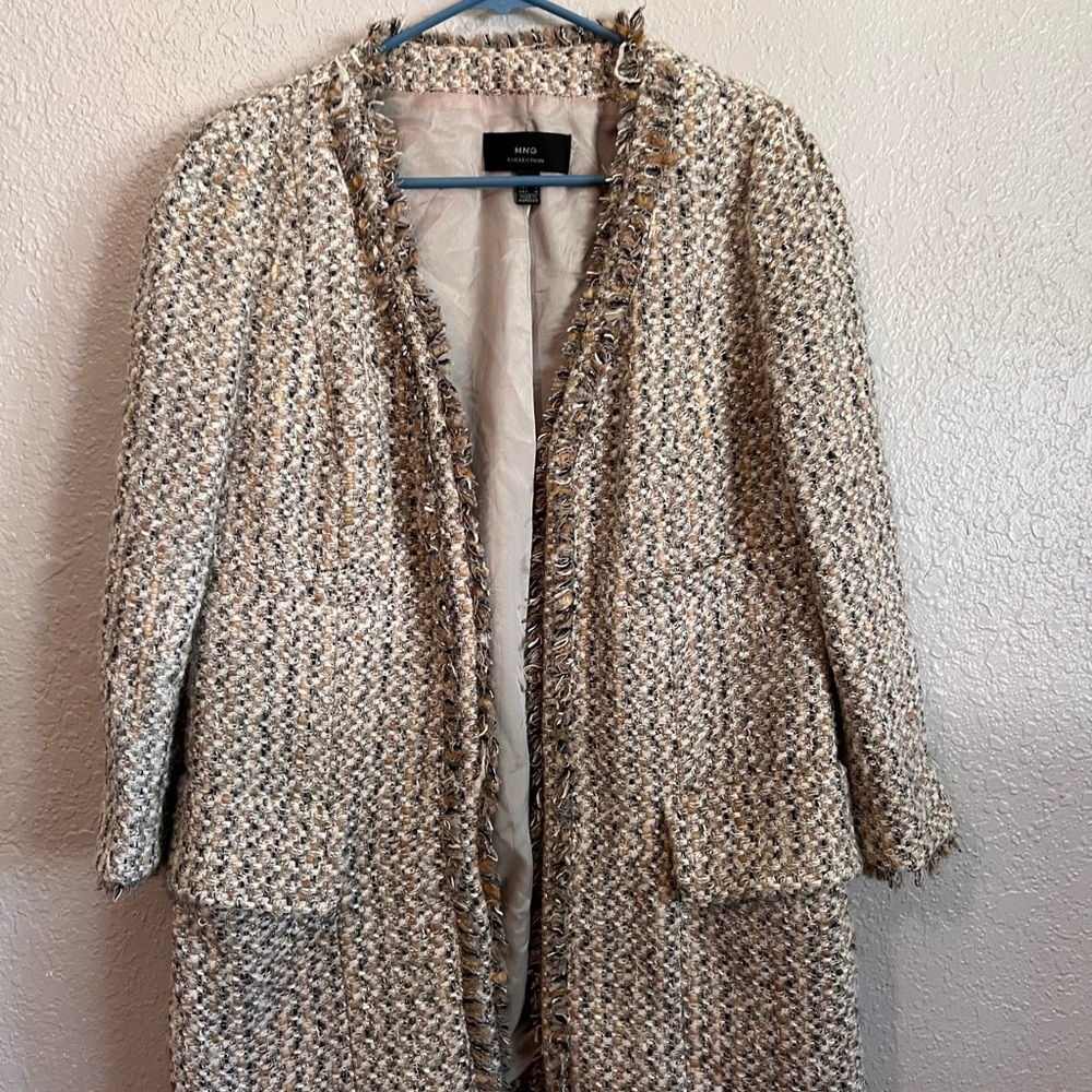 Mangle MNG Moon Collection Cream and Tan Blazer with Bouclé Texture
